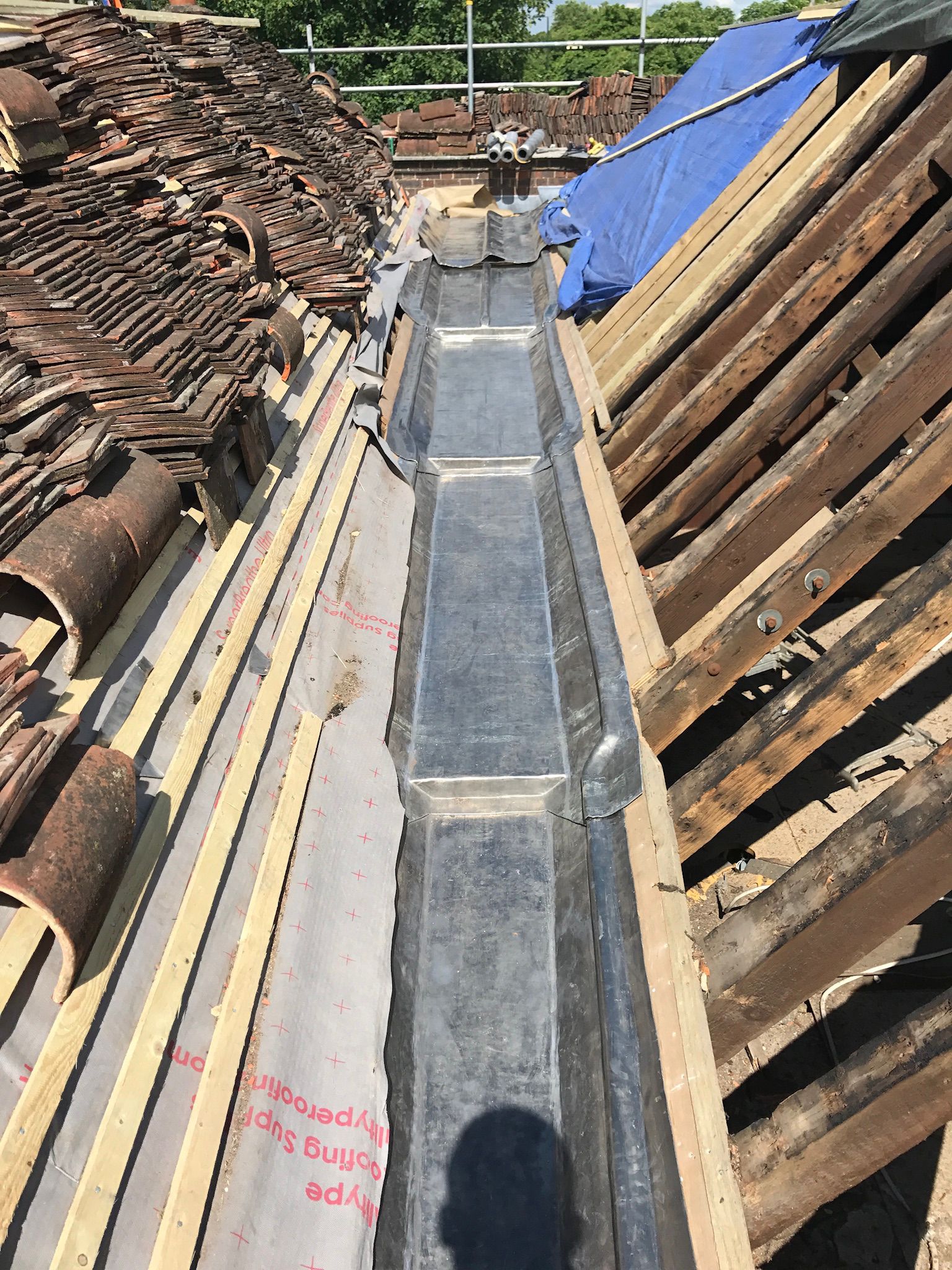 fixing a gulley on a roof